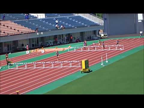 女子400mハードル決勝、1着：松崎百華（松山北高）1分04秒79　～愛媛県高校陸上新人大会2017中予地区予選～