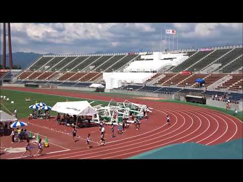 第2回愛媛陸上競技協会強化記録会、女子1500mタイムレース2組、1着：カッラーイ　未来（松山北高）5分36秒67