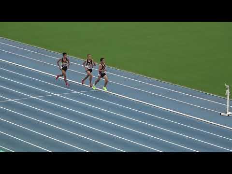 20180915153002県高校新人大会男5000ｍ決勝1組 栫 香静