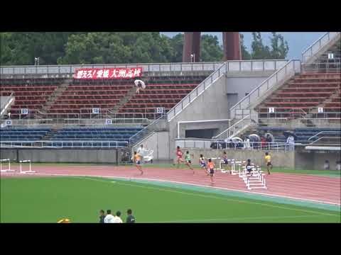 愛媛県高校新人大会2017・男子400mハードル予選3組、1着：田邉一真（八幡浜高）56秒96