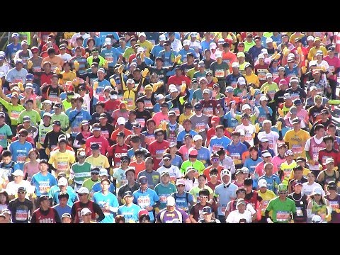 約２万人が街を駆け抜ける　第８回神戸マラソン