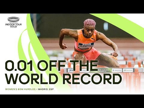Charlton powers to 7.68 meet record ‼️ | World Indoor Tour 2024