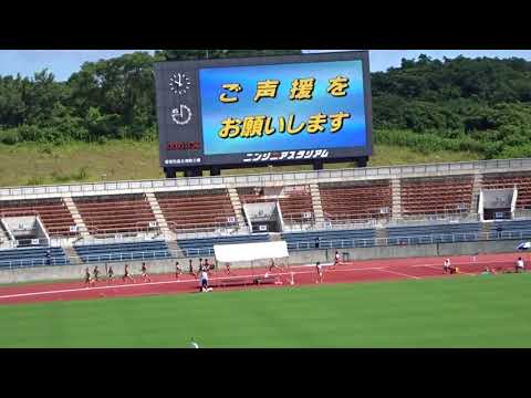 愛媛県高校陸上新人大会2017中予地区予選、男子1500m予選1組、1着：千守倫央（松山商高）4分12秒17