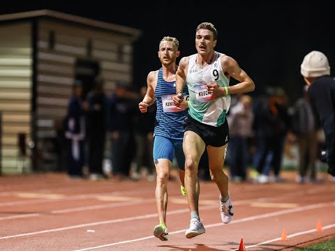 Woody Kincaid and Joe Klecker go to battle over 10,000m