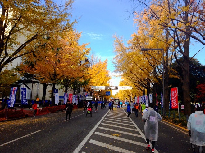 横浜マラソン スタート地点の写真